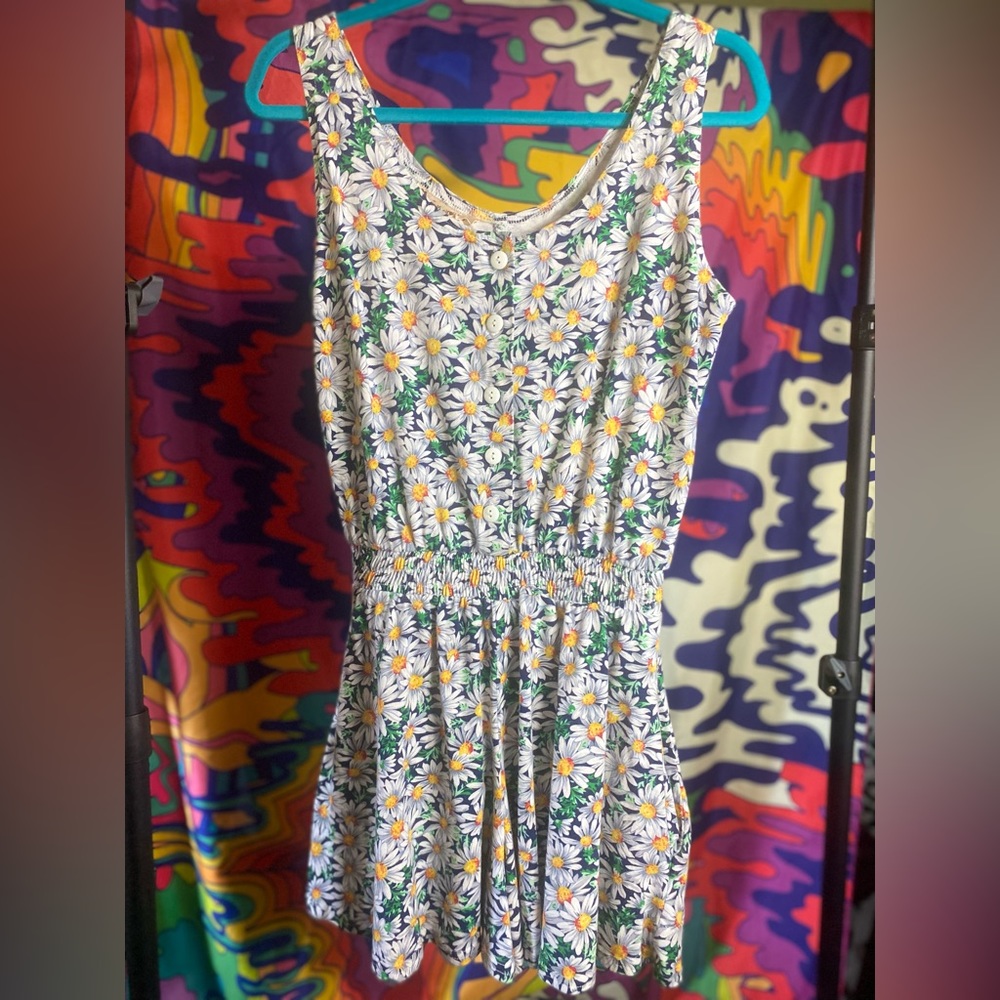 🌻🌼 Retro Daisy Romper 🌼🌻
